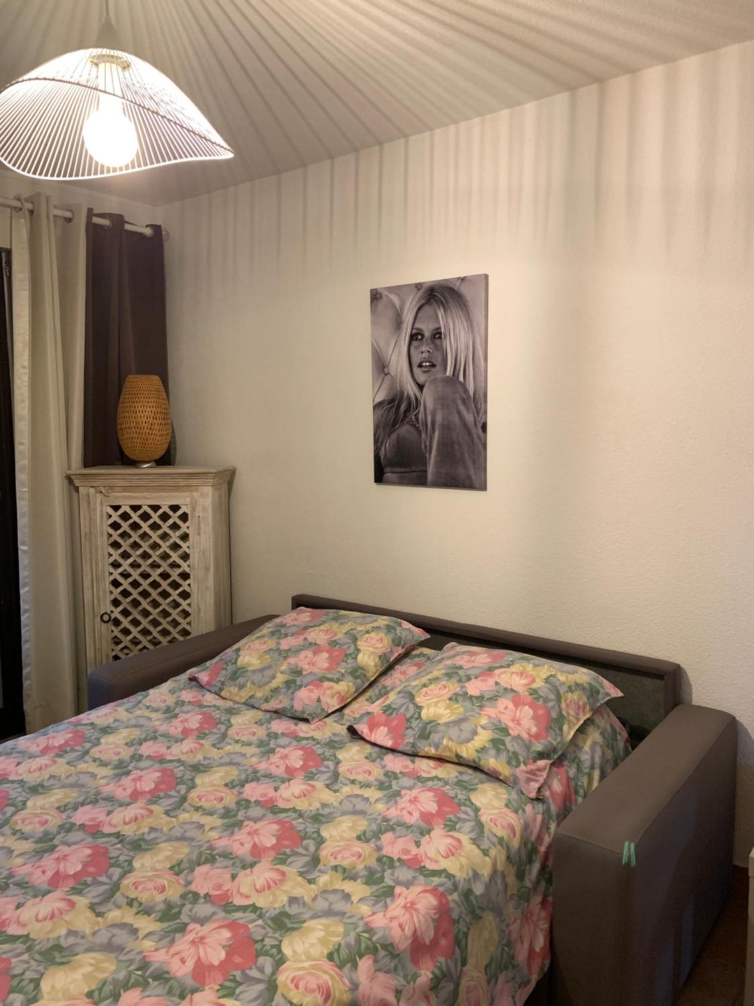 Appartement rue de l'amarrage à PORT GRIMAUD avec Terrasse vue canaux et garage Extérieur photo